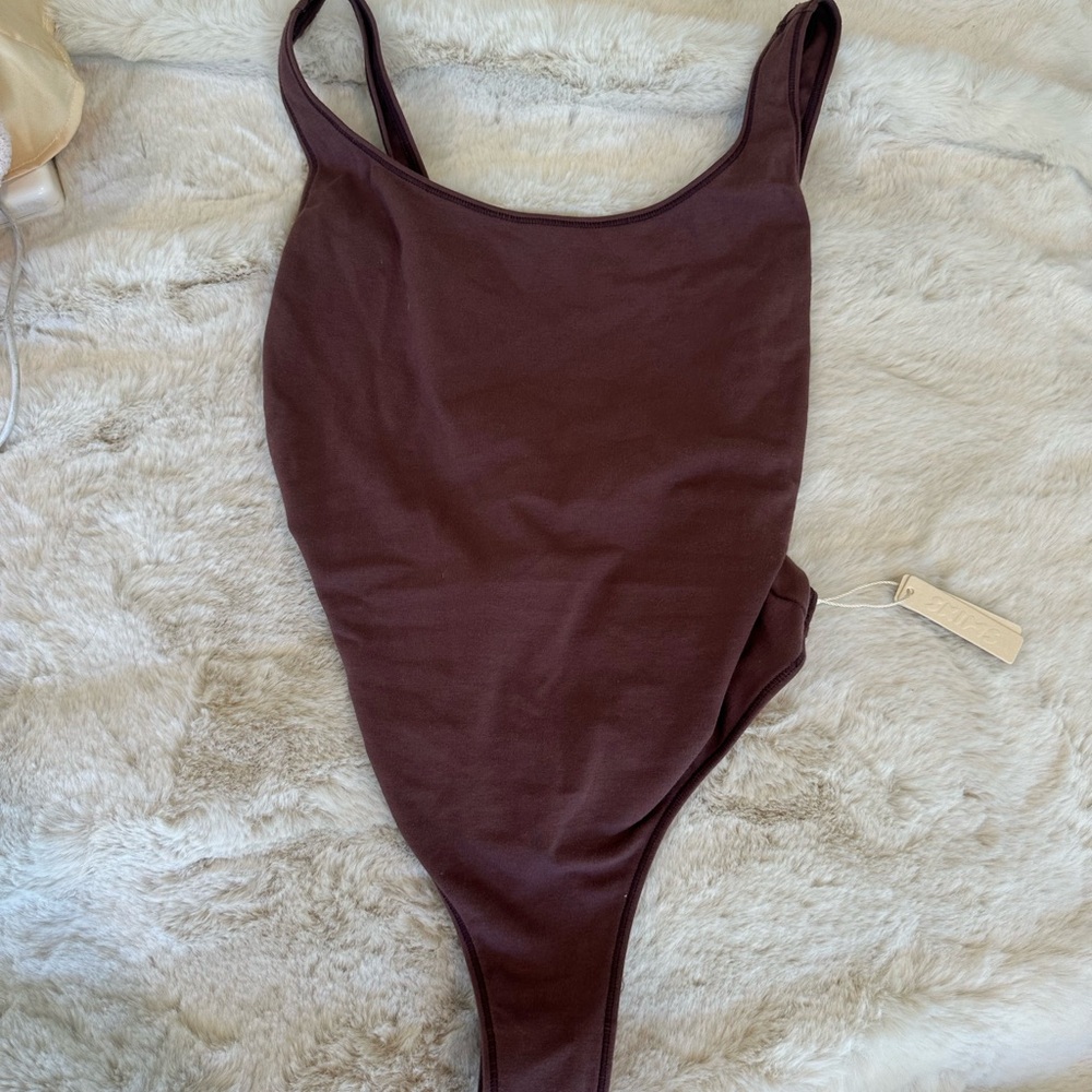 SKIMS Brown Bodysuit One Piece with High-Leg Cut